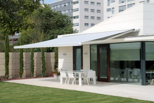 Markilux MX-1 Awning on Patio