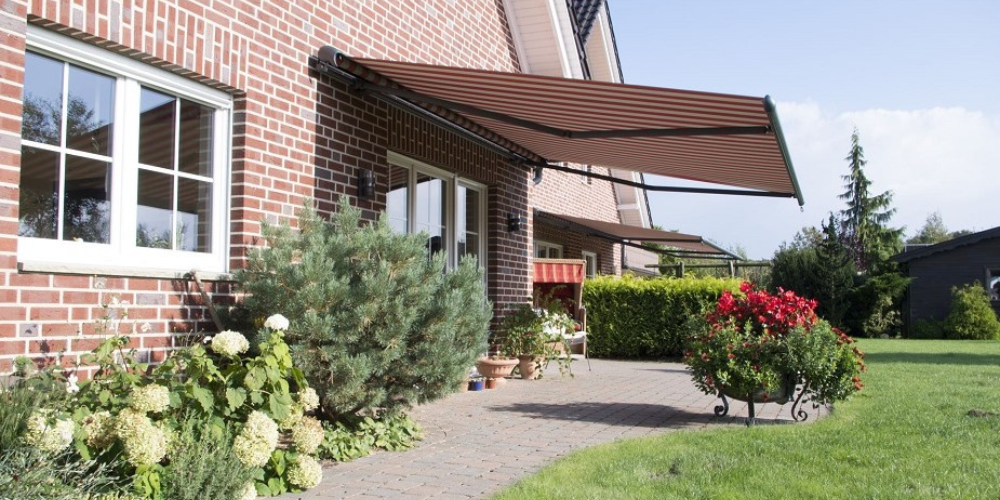 Garden awning